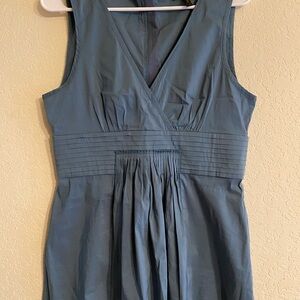 BCBGMaxAzria Blue Pleated Sleeveless Top